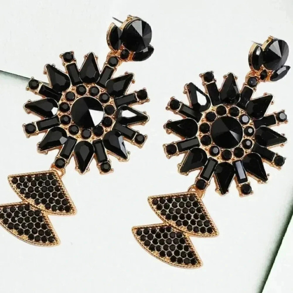 Fashion Jewelry Black Rhinestone Dangle Statement Earrings - Picture 1 of 9